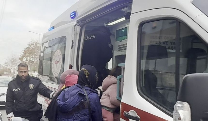 Balkona dökülen soba külü yangına neden oldu: 4 kişi dumandan etkilendi