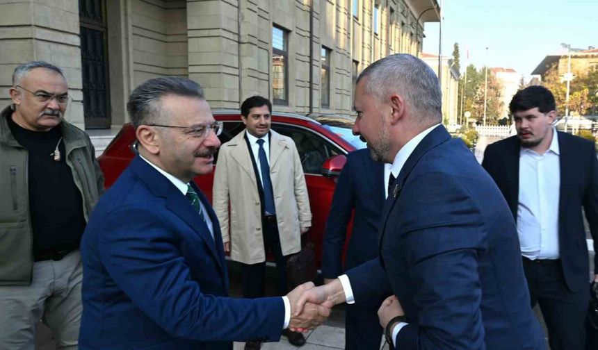 Belarus’un Ankara Büyükelçisi Glaz, Eskişehir Valisi Aksoy’u ziyaret etti