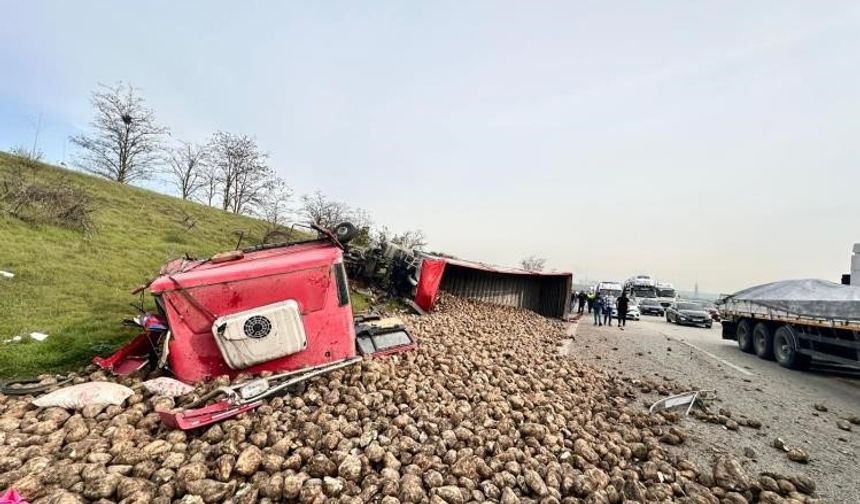 Bursa’daki tır kazasında acı haber: 1 ölü, 3 yaralı