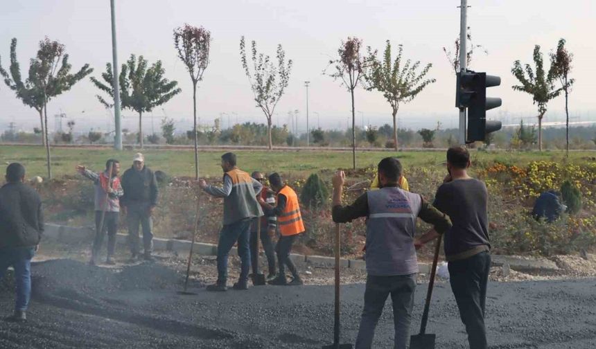 Büyükşehir Belediyesi’nden kent genelinde asfalt çalışması
