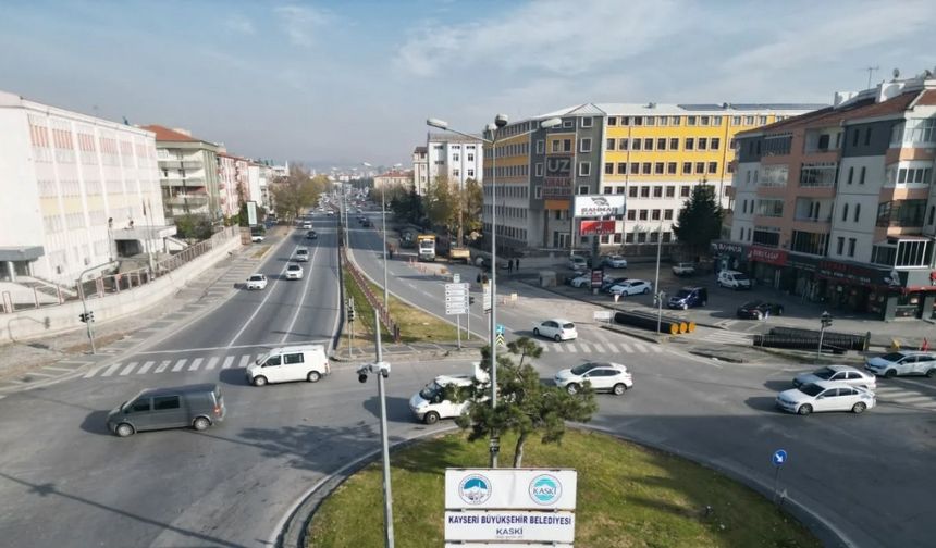 Büyükşehir, Kartal Kavşağı’nda altyapıyı güçlendiriyor