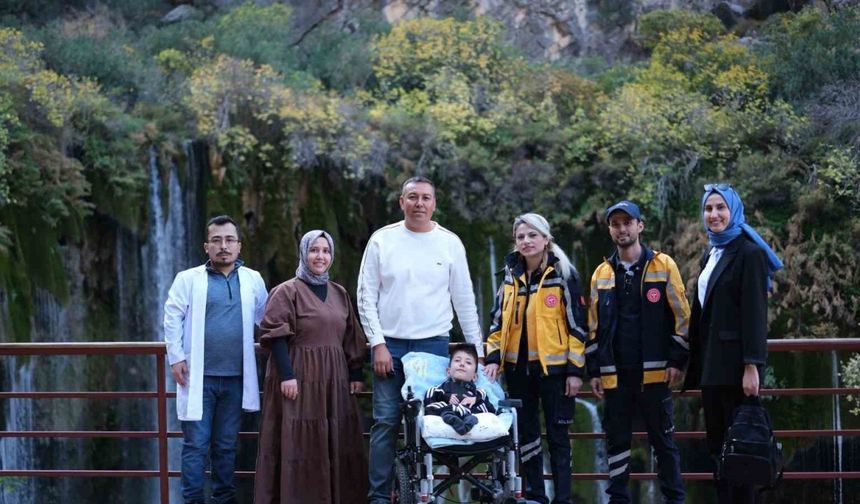 Cam kemik hastası çocuğun hayalini sağlık ekipleri gerçekleştirdi