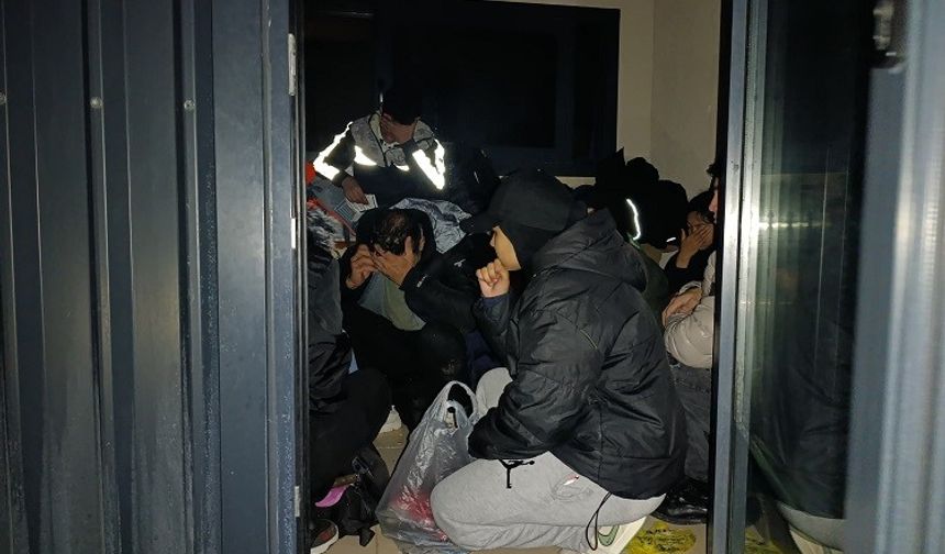 Çanakkale’de 32 kaçak göçmen yakalandı
