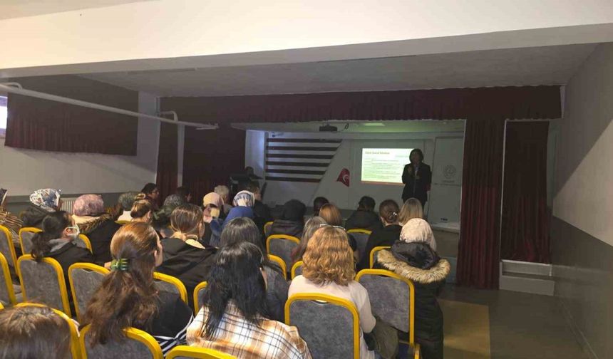 ’Dijital Tehditlere Karşı Bilinçlenme Semineri’ düzenlendi