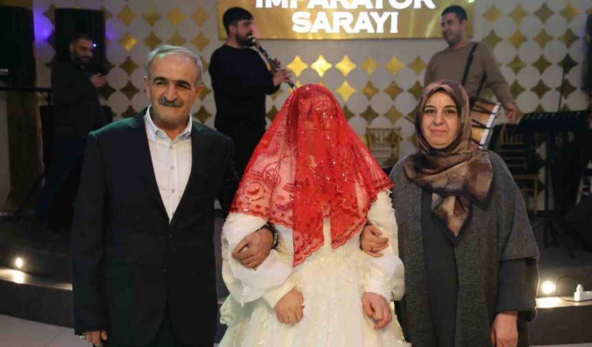 Down sendromlu Şevval’in düğün ve gelinlik hayali gerçek oldu