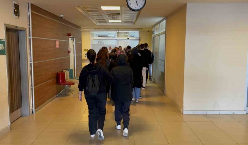 Edirne merkezli FETÖ operasyonu: Öğrenci yapılanmasında 12 gözaltı