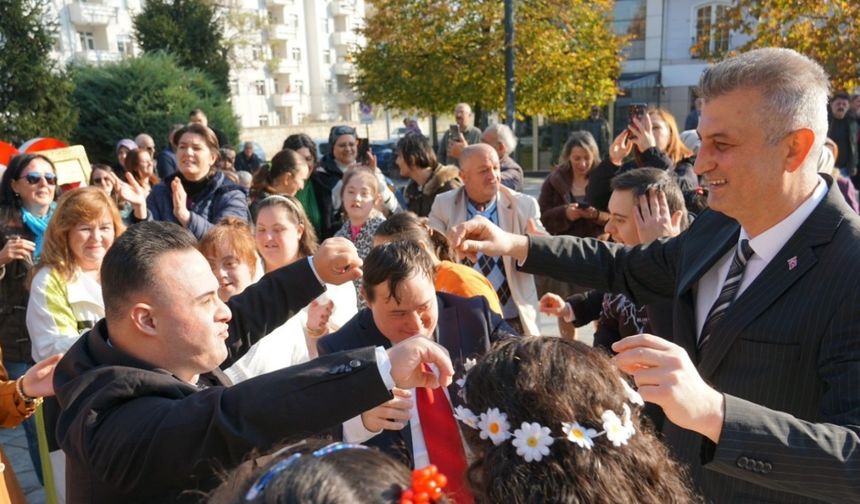 Engelliler günü mesajı: "Bir gün değil, her gün beraberiz"