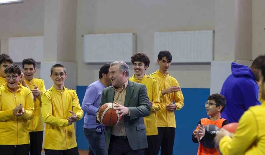 GSB Spor Okullarından bu yıl 1 milyon 811 bin çocuk yararlandı