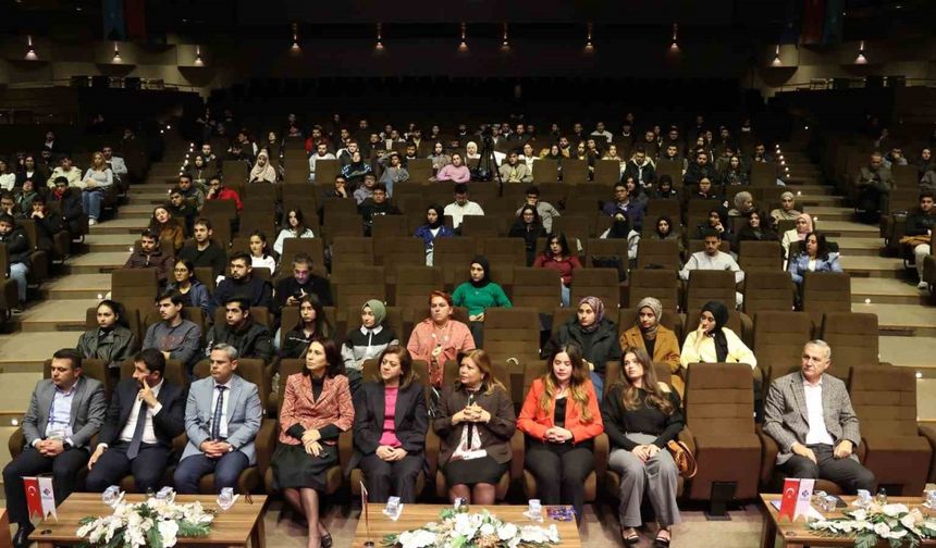 Hasan Kalyoncu Üniversitesi’nde Yapay Zeka Zirvesi gerçekleştirildi