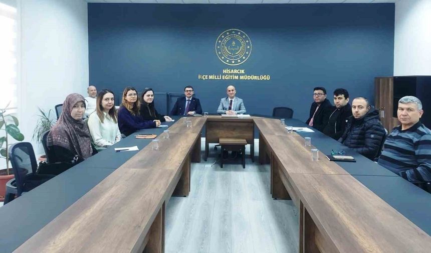 Hisarcık’ta branş öğretmenleri toplantıları başladı