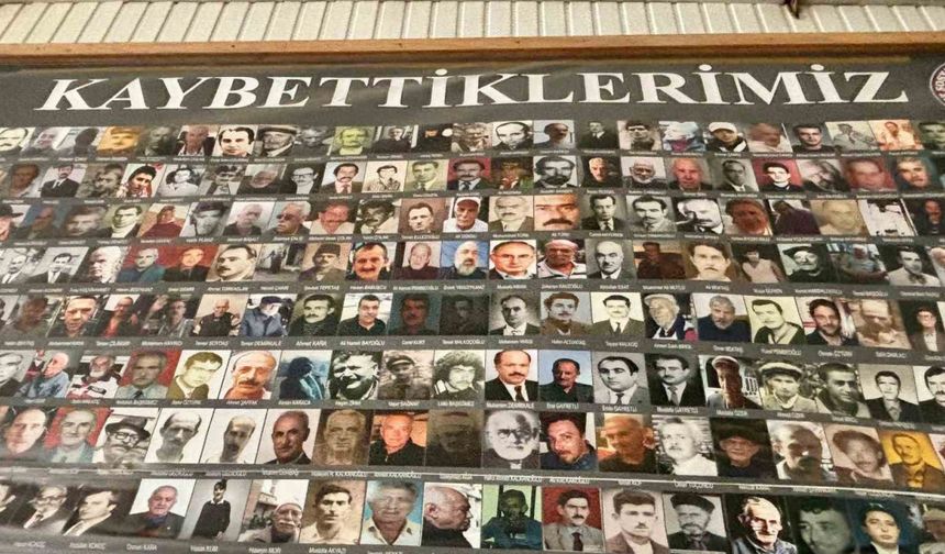 Hüzün ve hatıra yan yana