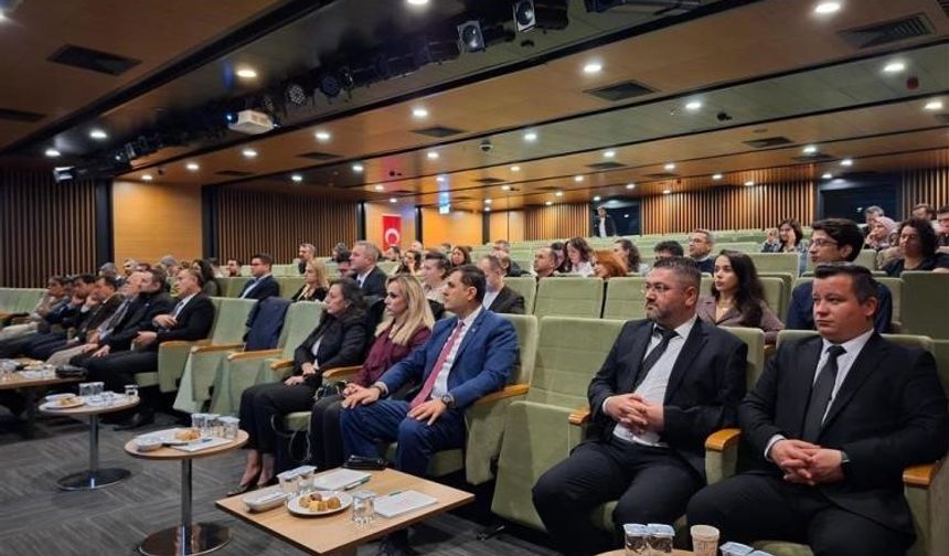 İl Müdürü Damkacı, hastaların doğru ve hızlı biçimde yönlendirilmesinin önemine dikkat çekti