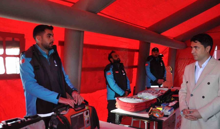 Kars Vali Vekili Aydın Göçer, "Asılsız çağrı yapanlar insanlık suçu işliyor"