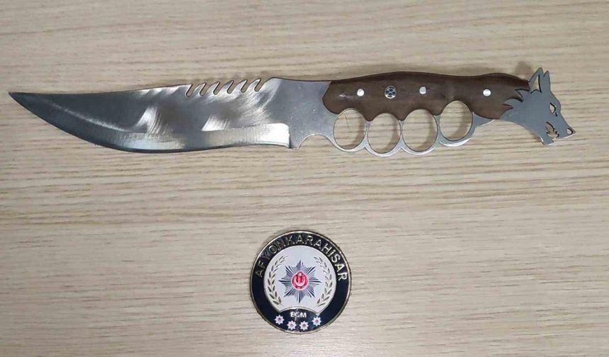 Polis bir haftada aranması olan 28 kişiyi yakaladı