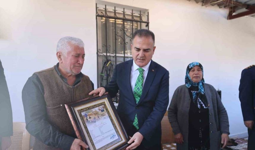 Şehit Kuran’ın ailesine şehadet belgesi verildi