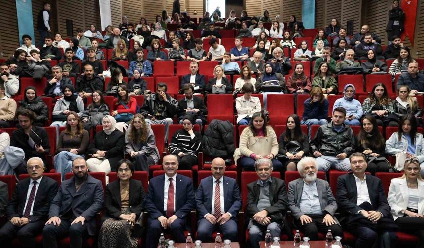 Türkiye’de felsefenin dünü, bugünü ve yarını konuşuldu