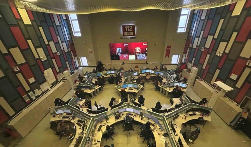 Van 112 Acil Çağrı Merkezi bu yıl 1 milyon 277 bin çağrı karşıladı