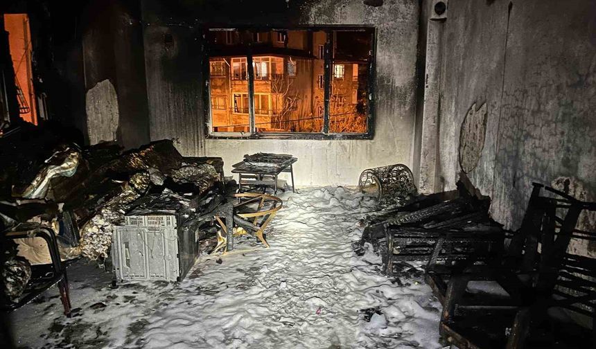 Alevlere teslim olan apartman dairesi kullanılmaz hale geldi