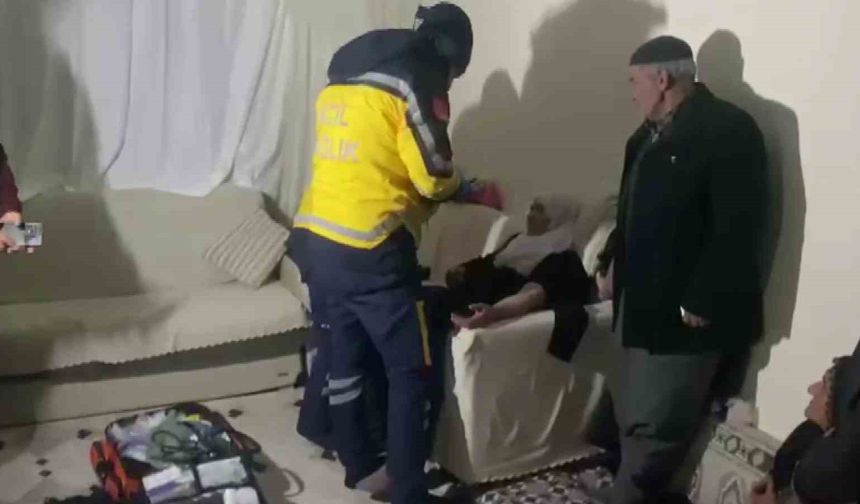 Ekiplerin uzun uğraşlarıyla yol açılarak hastaya ulaşıldı