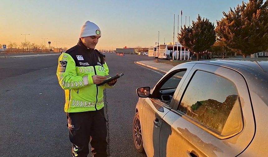 Gaziantep'te jandarma uygulamasında 254 aranan şahıs yakalandı