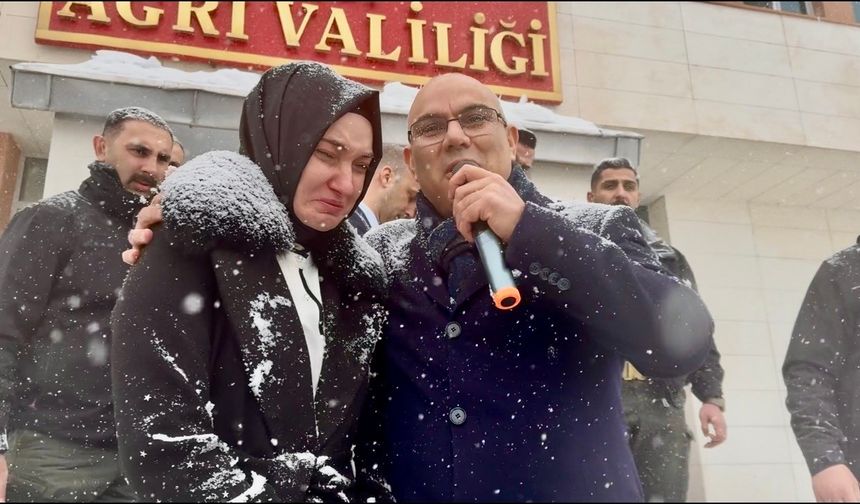 Kar ve fırtınaya rağmen vefa: Ağrı, Vali Koç'u gözyaşlarıyla uğurladı