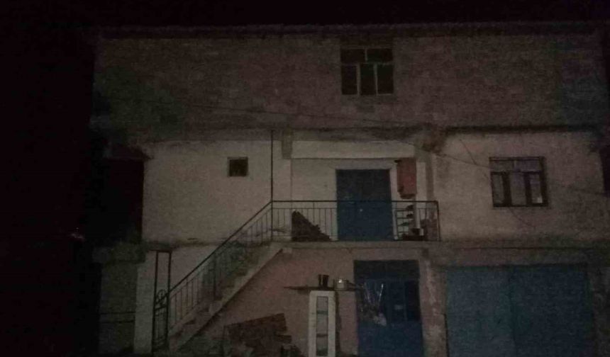 Karaman'da sobadan sızan gazdan zehirlenen karı koca hayatını kaybetti