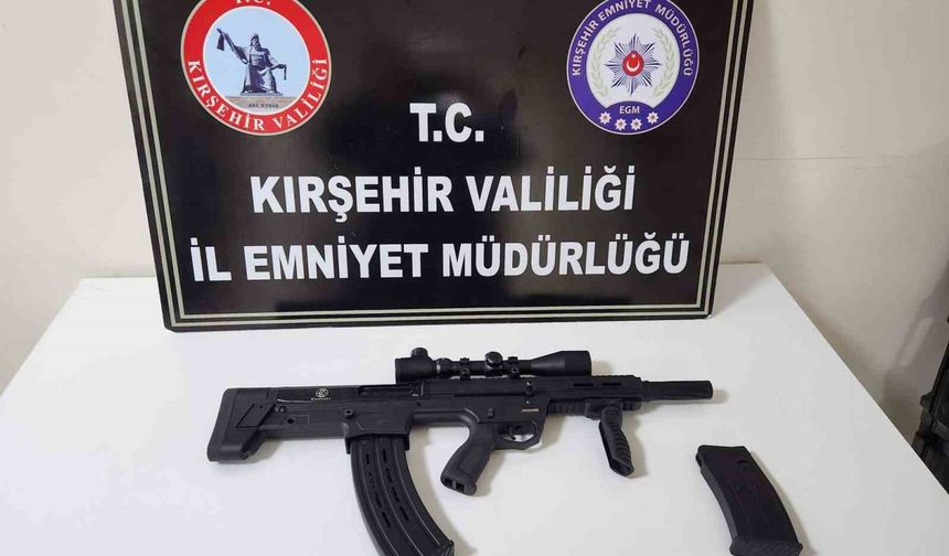 Kırşehir'de hırsızlık şüphelileri yakalandı