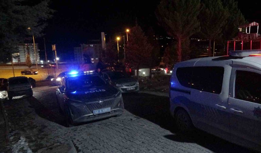 Malatya'da kafede silahlı kavga: 1 yaralı