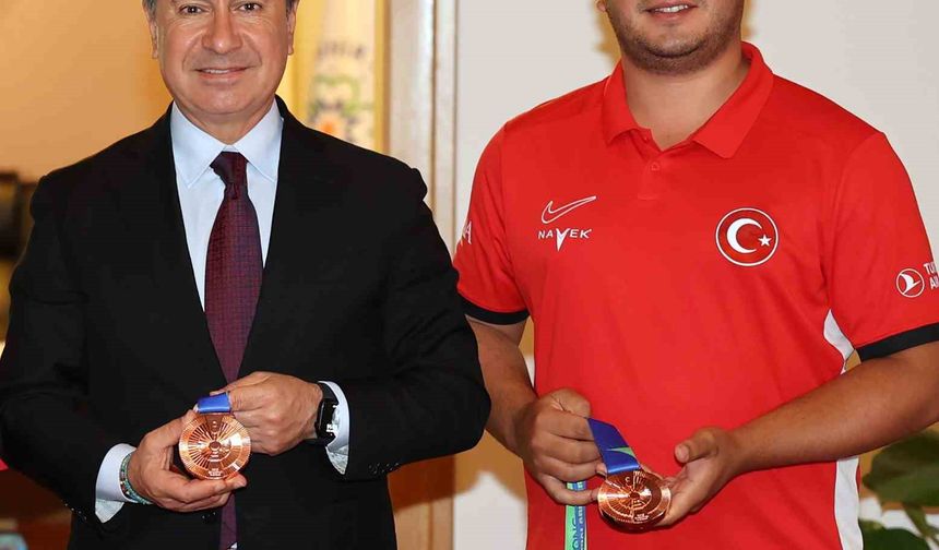 Muğlalı milli okçu Haney'e 'Yılın Okçusu' yarışmasında destek devam ediyor