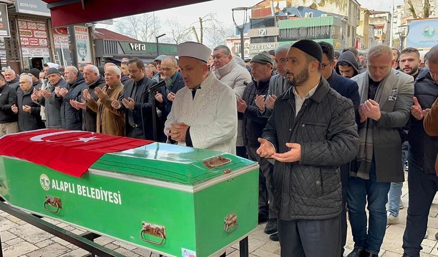 Ölü bulunan adliye çalışanı defnedildi