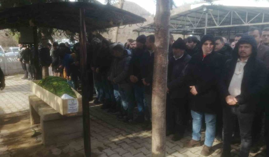 Ordu'da oto bakım servisinde ölü bulunan 2 genç toprağa verildi
