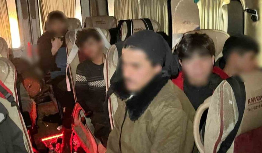 Sakarya'da 32 düzensiz göçmen yakalandı