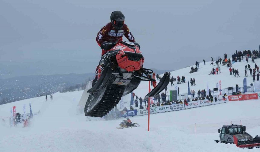 SNX Türkiye Dünya Kar Motosikleti Şampiyonası Rize'de başladı