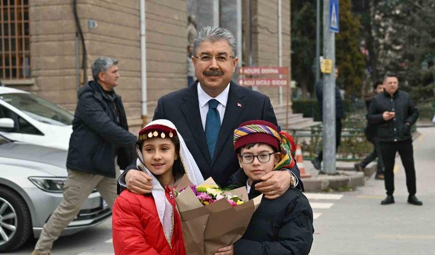 Vali Yılmaz'dan anlamlı başlangıç