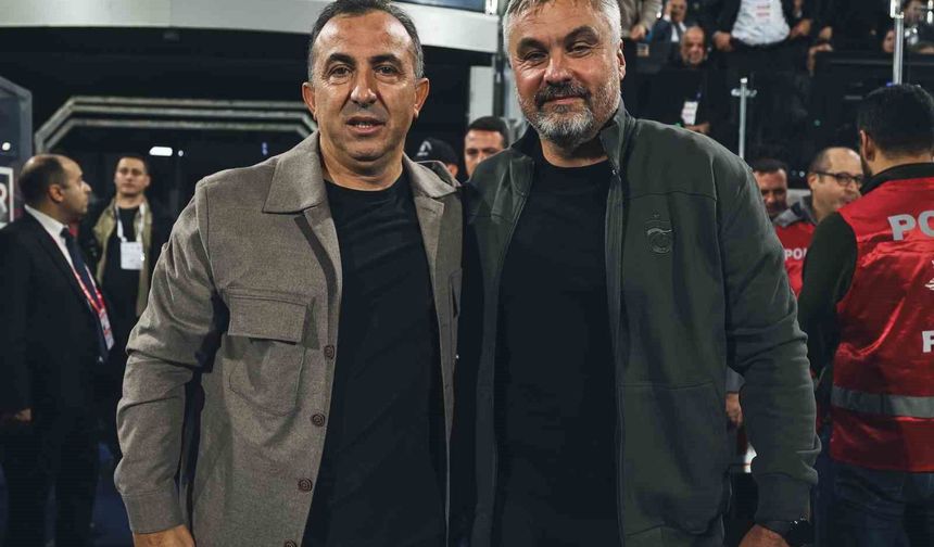 Trenyol Süper Lig: Çaykur Rizespor: 2 - Trabzonspor: 0 (İlk yarı)