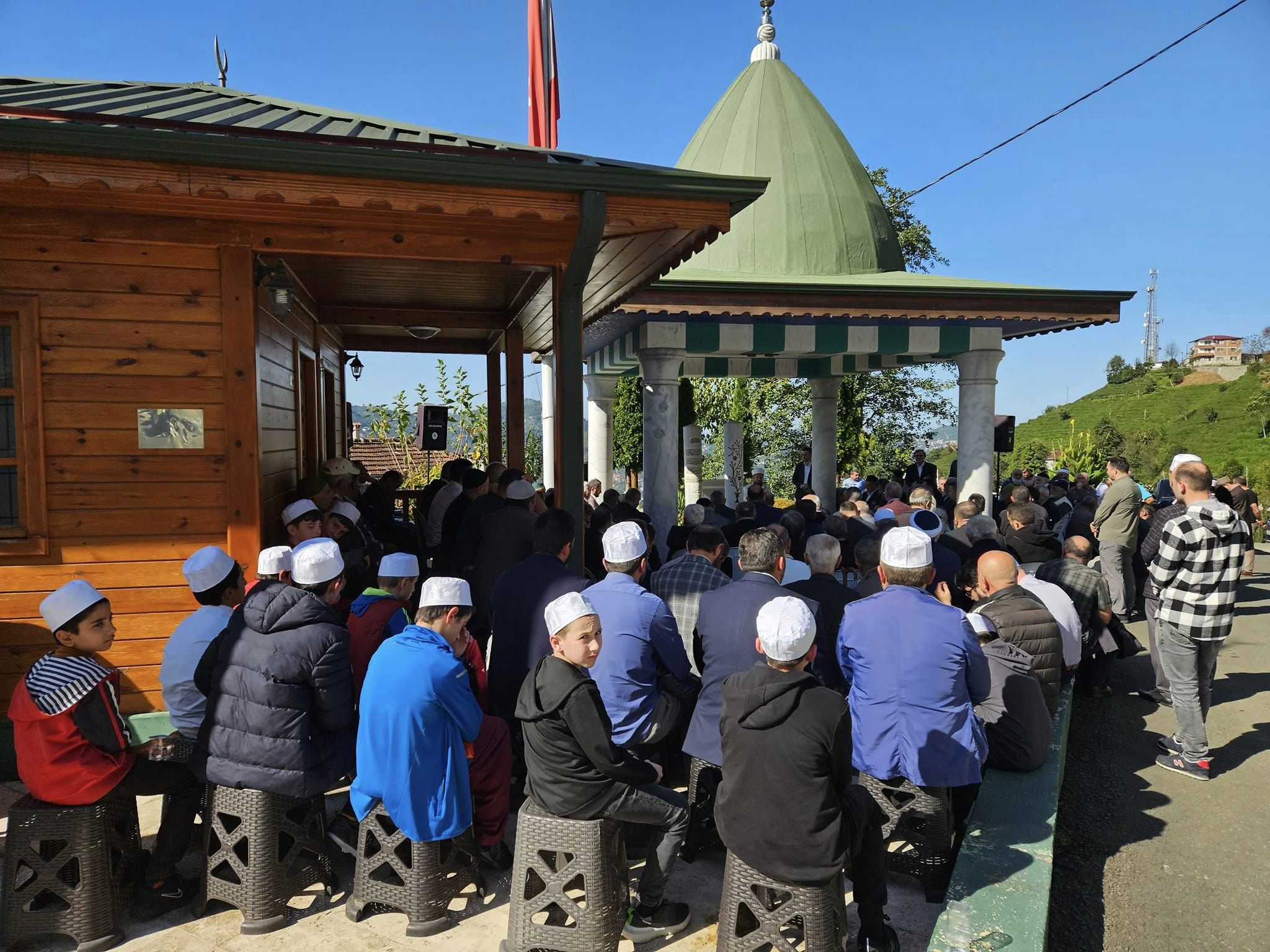 Rize’de Zavendikli Mustafa Hoca Efendi Mezarı Başında Anıldı