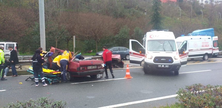 Güncel53003Rize İstikametinde Feci Kaza2 Ölü 2 Yaralı