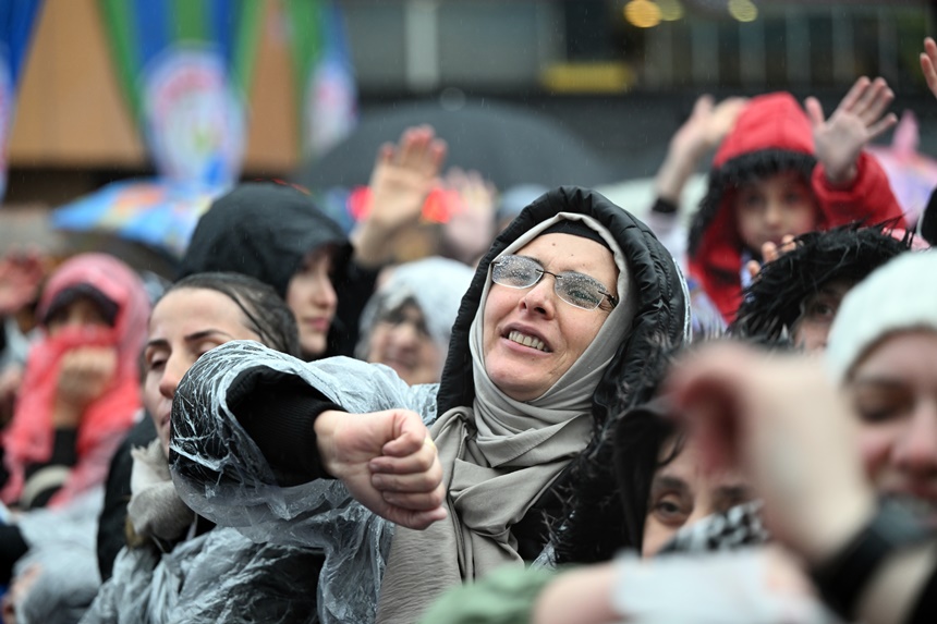 Güncel53005Cumhurbaşkanı Erdoğan, Baba Ocağı Rize'de Konuştu