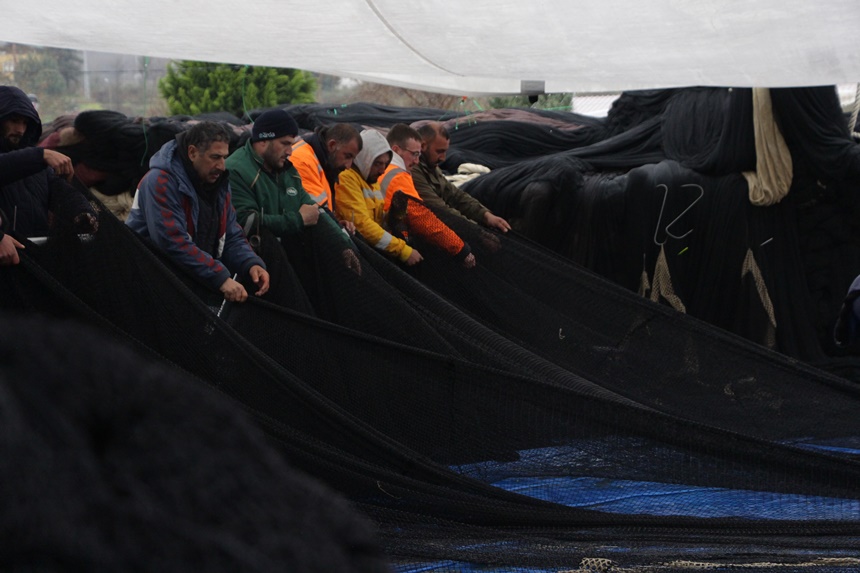 Aw167919 04Karadeniz'de Balıkçılar Erken 'Paydos' Dedi