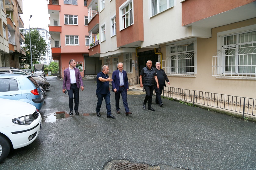 Güncel53540607918 1188733436622120 6296904695007993351 Nrize Belediye Başkanı Rahmi Metin Esnaf Ve Vatandaşlarla İstişarede Bulundu